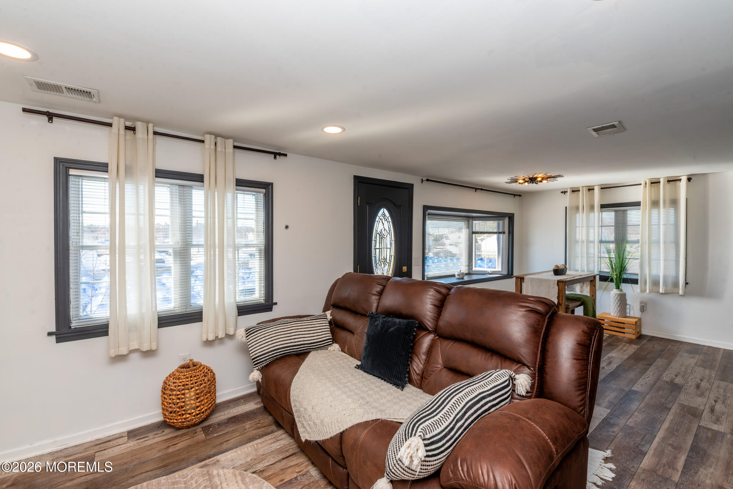623 Beachwood Avenue Toms River NJ 08753