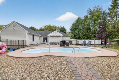 191 Stillhouse Road Millstone NJ 08510