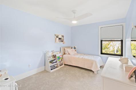 25 Portland Road Highlands NJ 07732