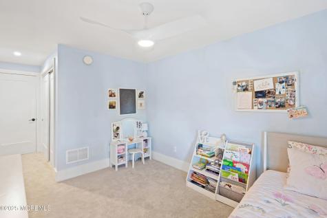 25 Portland Road Highlands NJ 07732
