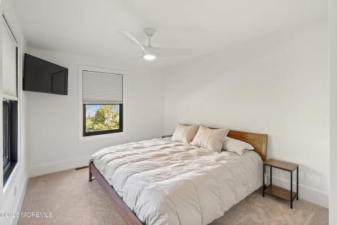 25 Portland Road Highlands NJ 07732