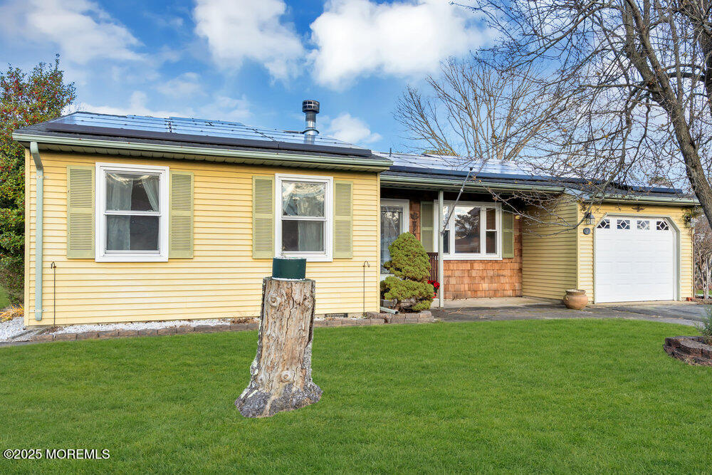 9 Apple Lane Whiting NJ 08759