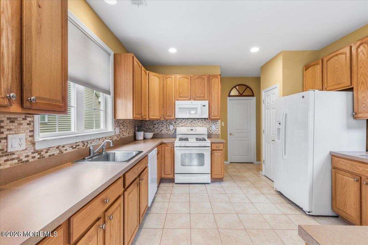 155 Scarborough Way Marlboro NJ 07746
