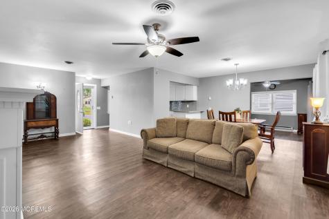 49 Chelsea Drive Whiting NJ 08759