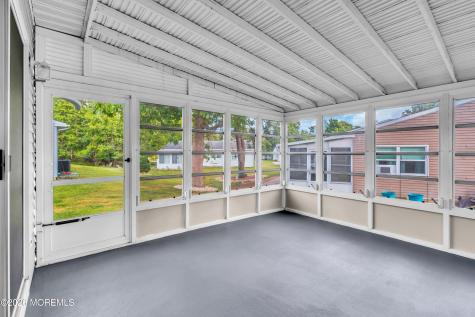 49 Chelsea Drive Whiting NJ 08759
