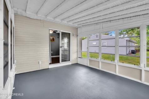 49 Chelsea Drive Whiting NJ 08759