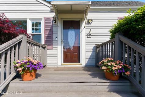 20 Kenwood Terrace Hamilton NJ 08610