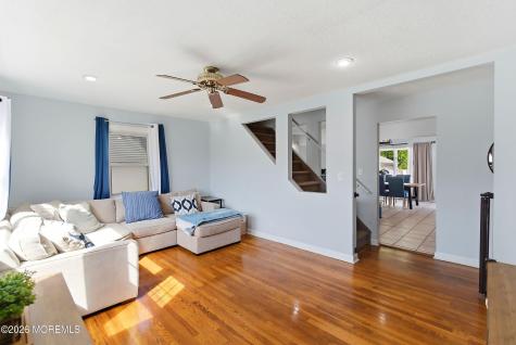 20 Kenwood Terrace Hamilton NJ 08610