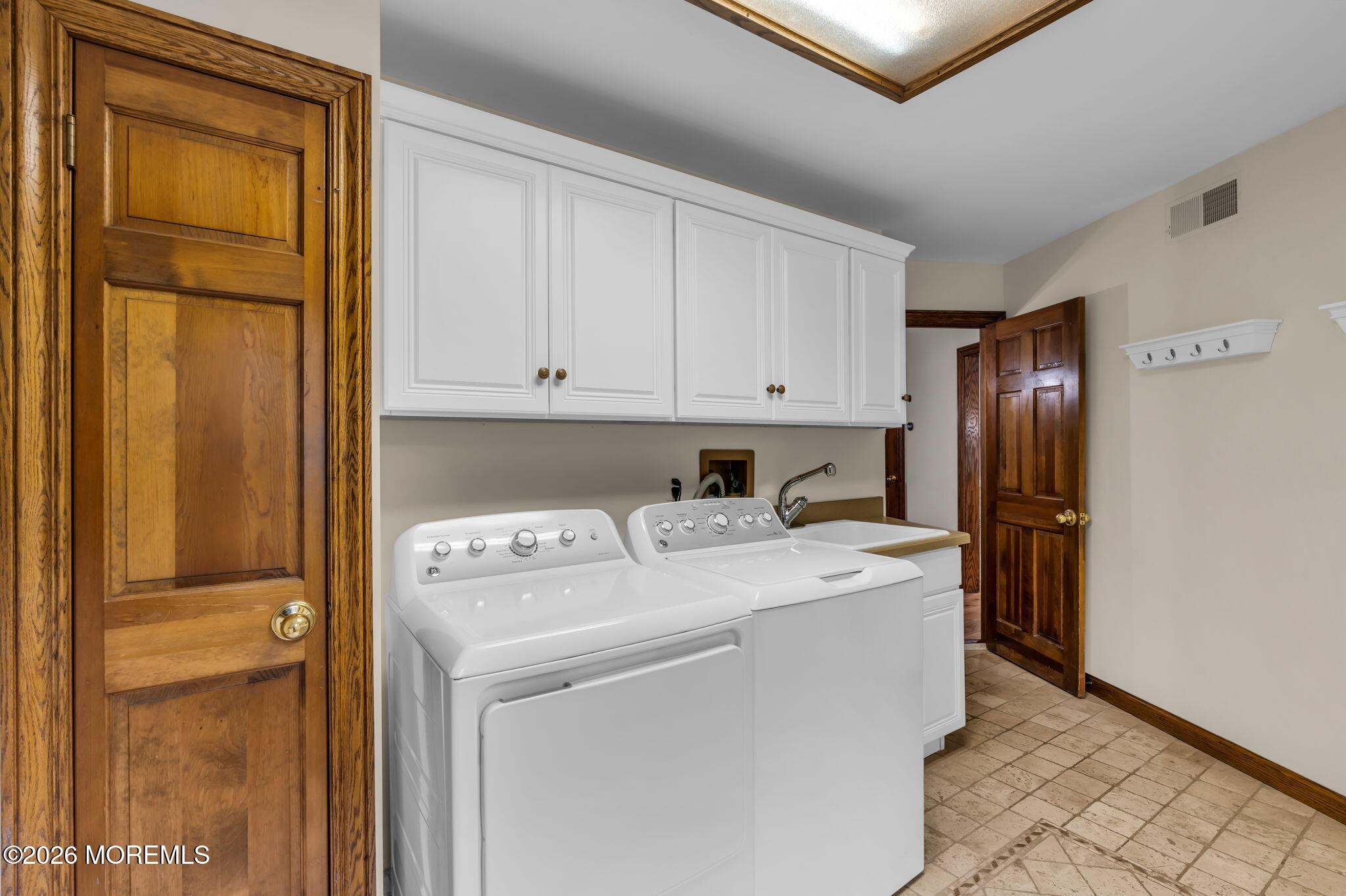 2520 Autumn Drive Manasquan NJ 08736