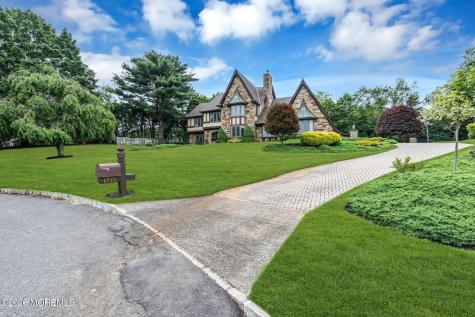 2520 Autumn Drive Manasquan NJ 08736