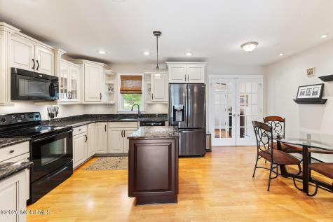 59A Corso Italia Freehold NJ 07728