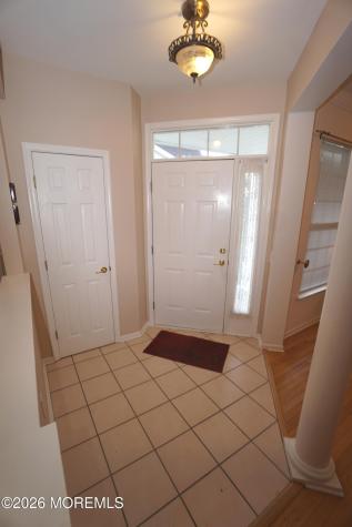 20 Turtle Creek Run Barnegat NJ 08005