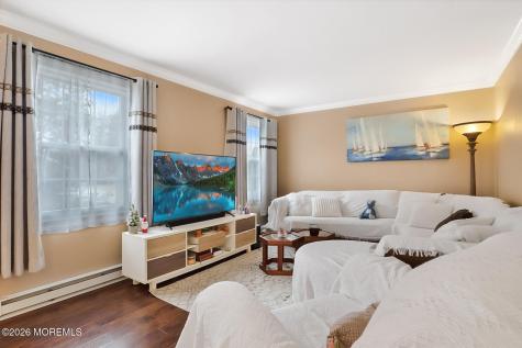 112 Pilatus Platz Freehold NJ 07728