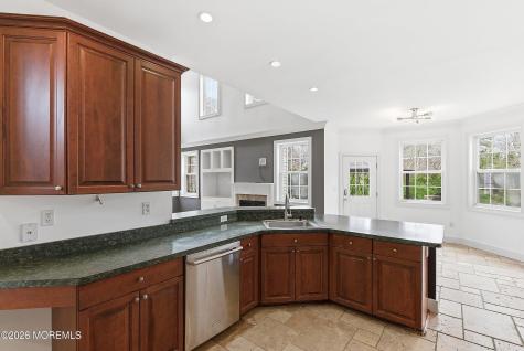 17 Meadow Run Court Jackson NJ 08527