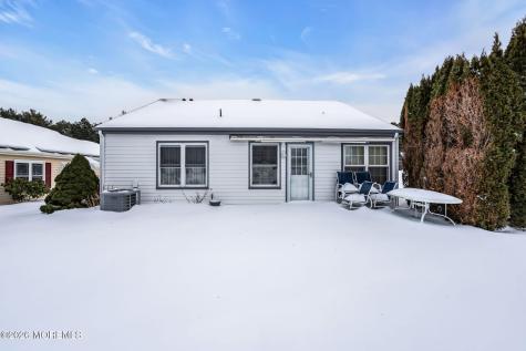 26 Maidstone Way Manchester NJ 08759