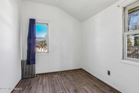 26 Hilltop Boulevard Keyport NJ 07735