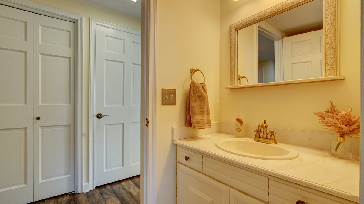 108 P Hanover Lane Monroe NJ 08831