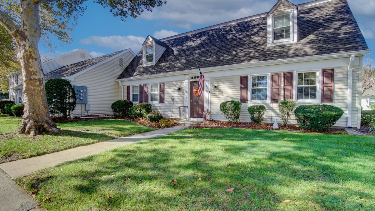 108 P Hanover Lane Monroe NJ 08831