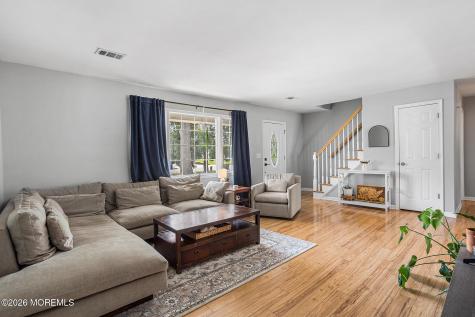 88 Almond Drive Toms River NJ 08753