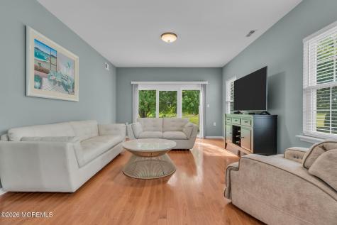 31 Provence Drive Manchester NJ 08759