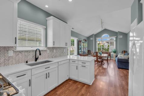 31 Provence Drive Manchester NJ 08759