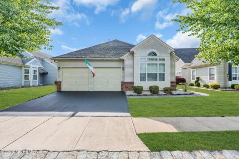 31 Provence Drive Manchester NJ 08759