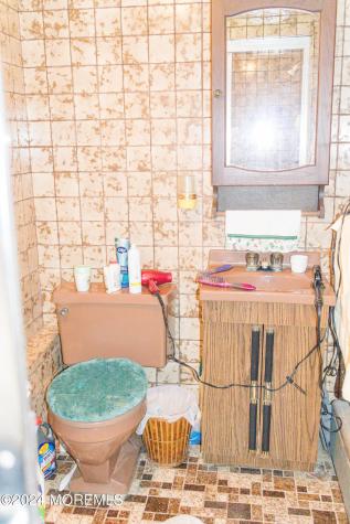 165 Cliffwood Avenue Cliffwood NJ 07721