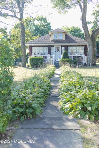 165 Cliffwood Avenue Cliffwood NJ 07721