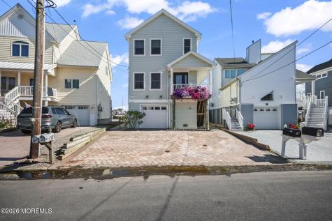 151 Vanard Drive Brick NJ 08723
