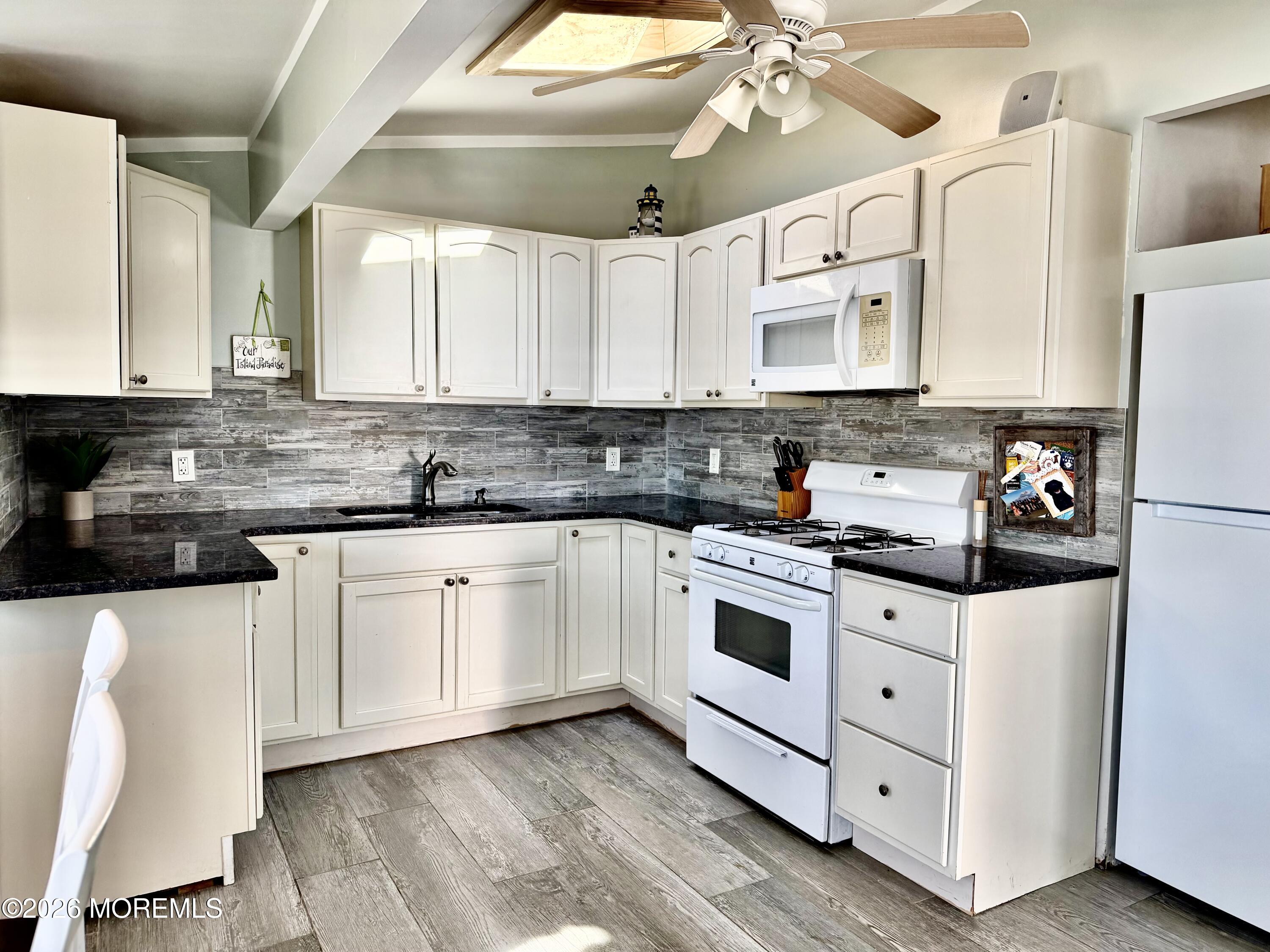 125 Patty Lane Manahawkin NJ 08050