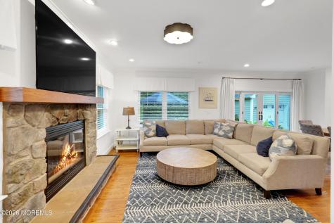 5 Lakeside Avenue Rumson NJ 07760
