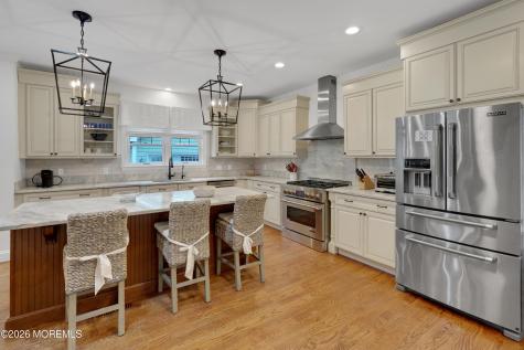 5 Lakeside Avenue Rumson NJ 07760