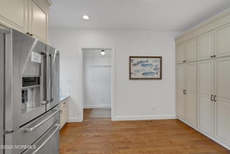 5 Lakeside Avenue Rumson NJ 07760