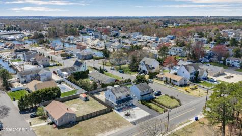 95 Bay Harbor Boulevard Brick NJ 08723