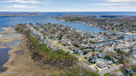 95 Bay Harbor Boulevard Brick NJ 08723