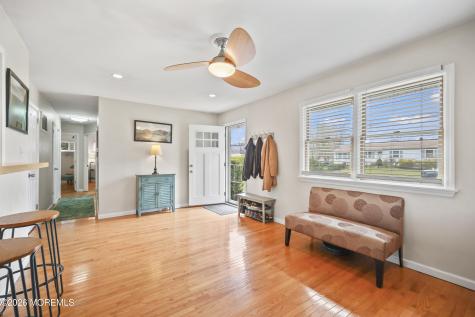 9 Maple Lane Howell NJ 07731