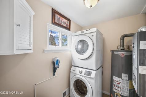 9 Maple Lane Howell NJ 07731