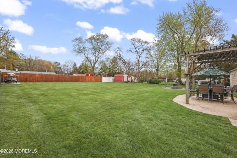 9 Maple Lane Howell NJ 07731