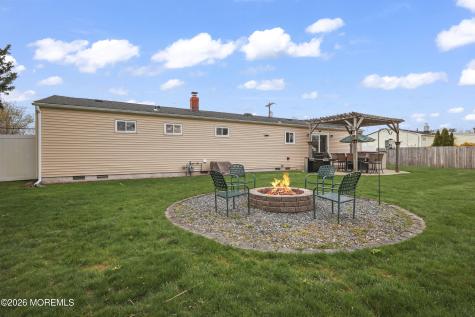 9 Maple Lane Howell NJ 07731