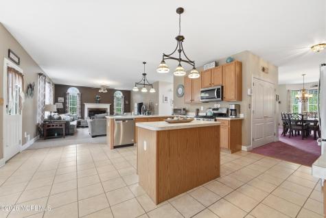 31 Conor Road Jackson NJ 08527