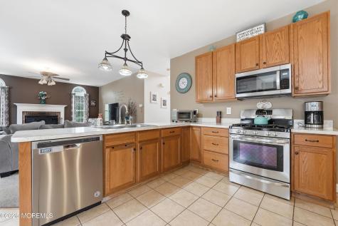 31 Conor Road Jackson NJ 08527