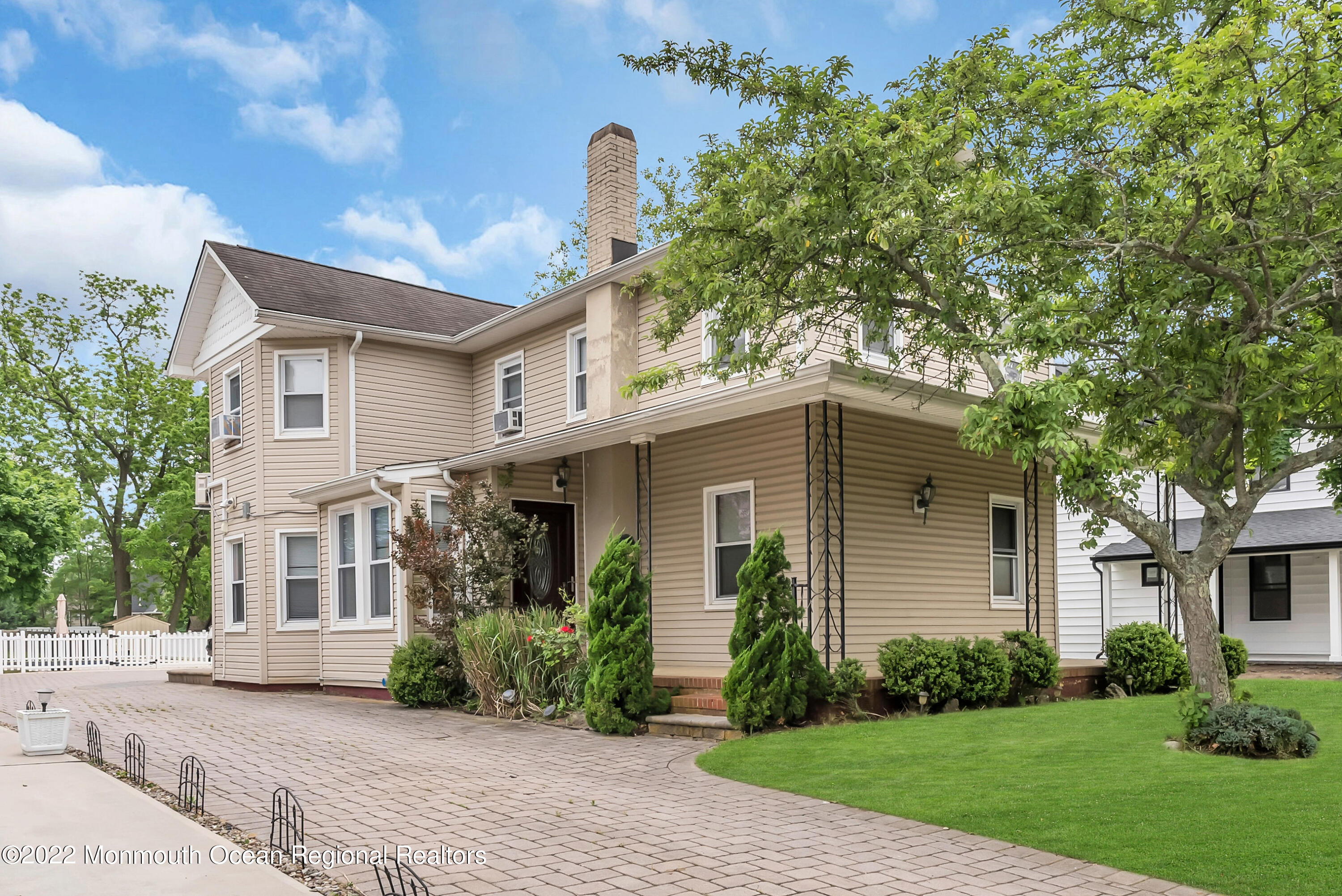 370 W Park Avenue Oakhurst NJ 07755