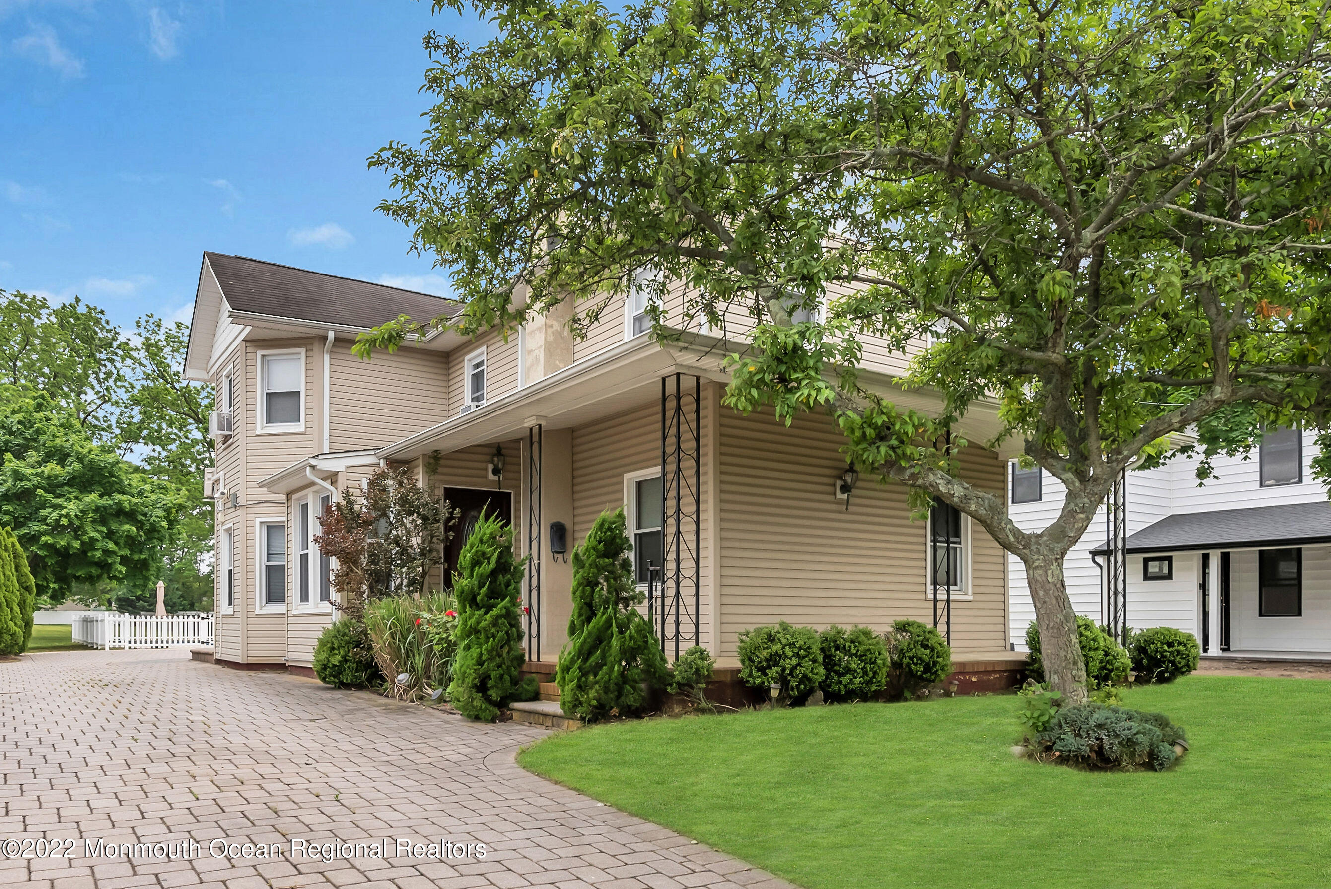 370 W Park Avenue Oakhurst NJ 07755