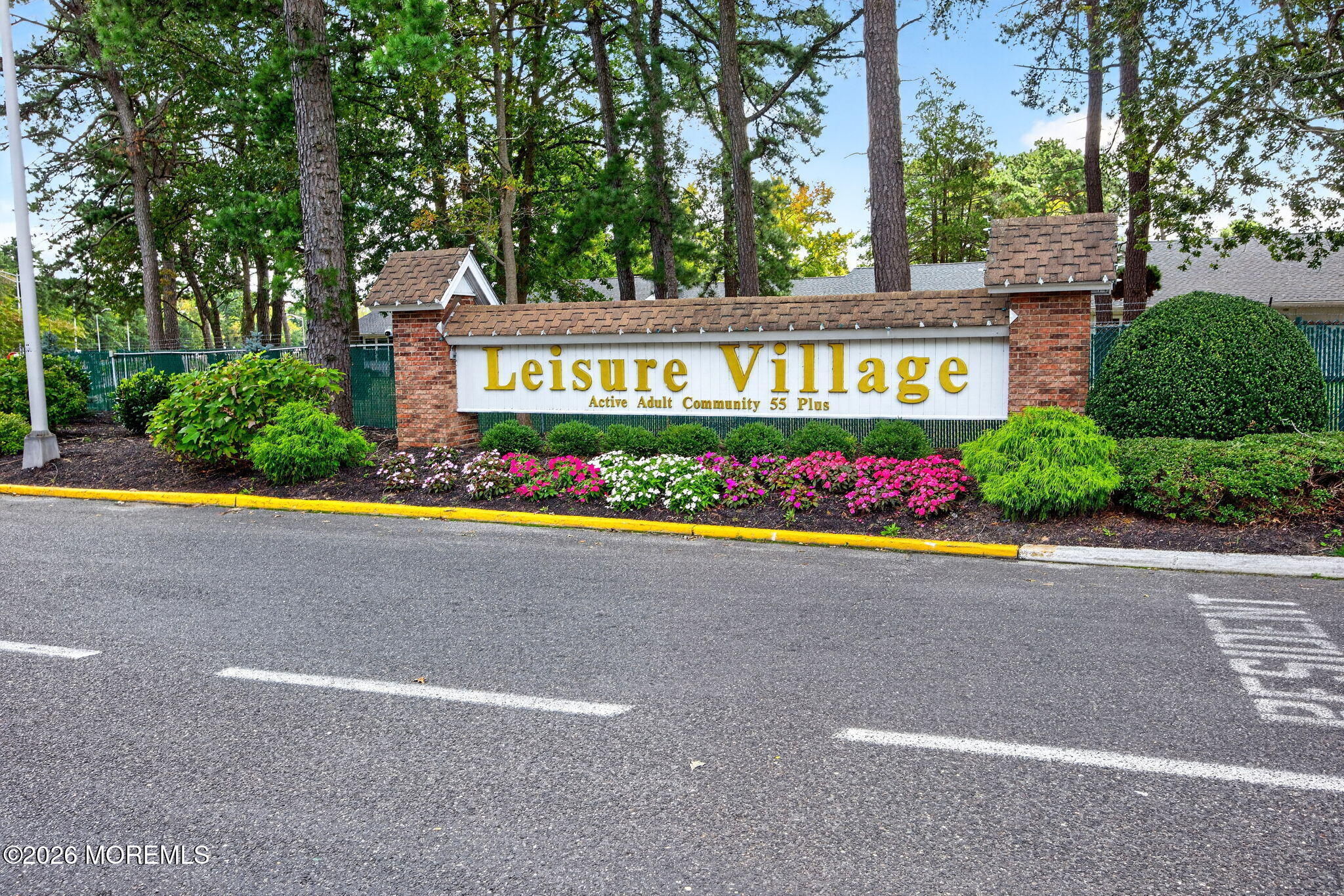 627 Huntington Drive Lakewood NJ 08701