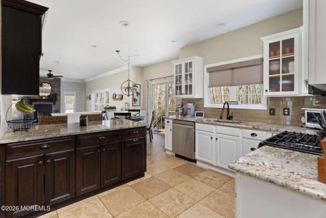 12 Oak Leaf Drive New Egypt NJ 08533