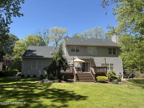 12 Oak Leaf Drive New Egypt NJ 08533