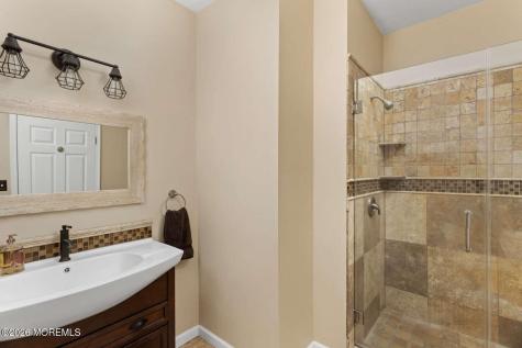 12 Oak Leaf Drive New Egypt NJ 08533