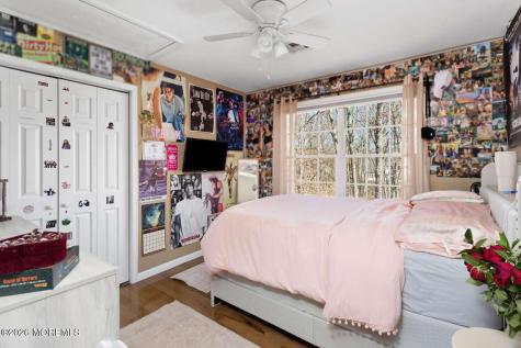 12 Oak Leaf Drive New Egypt NJ 08533