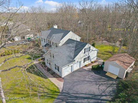12 Oak Leaf Drive New Egypt NJ 08533