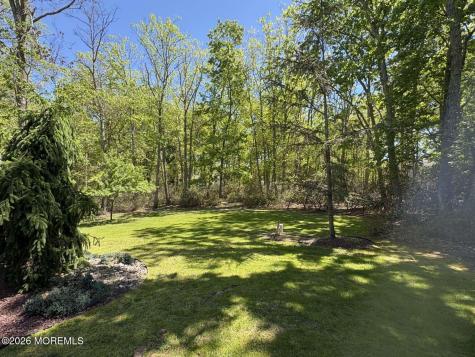 12 Oak Leaf Drive New Egypt NJ 08533